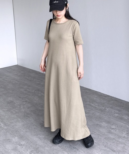 reca（レカ）の「【ZOZO限定】カップ付きセミフレアワンピース（ワンピース・レディース・ベージュ系その他/チャコールグレー/ブラック・FREE）」の20枚目の写真
