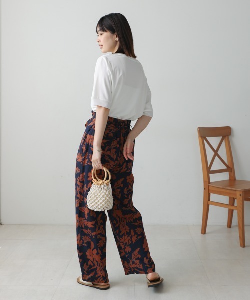 Bou Jeloud（ブージュルード）の「箔BOXロゴTEE（Tシャツ/カットソー・レディース・オフホワイト/ブラック・FREE）」の13枚目の写真