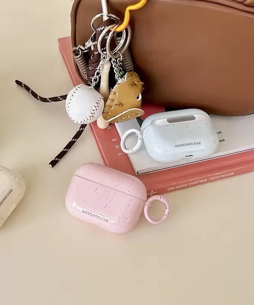 ammy.（エイミードット）の「【 ammy. / エイミードット 】 キーホルダー付き エアポッズ ケース AirPods / AirPodsPro（ヘッドフォン/イヤホン・レディース・ピンク/ミント/アクア/アイボリー・A/C/B）」の16枚目の写真