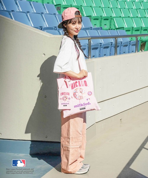 MLB(メジャーリーグベースボール)の「MILKFED. × MLB TOTE(トートバッグ・レディース・ホワイト/ブラウン/ピンク/ライトブルー・ONE SIZE)」の5枚目の写真