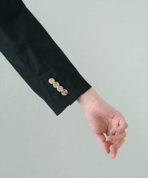 natural couture（ナチュラルクチュール）の「osonoべこべこ金釦綿麻テーラードジャケット（ブルゾン・レディース・ネイビー/ベージュ/ブラック/ライトベージュ・FREE）」の21枚目の写真