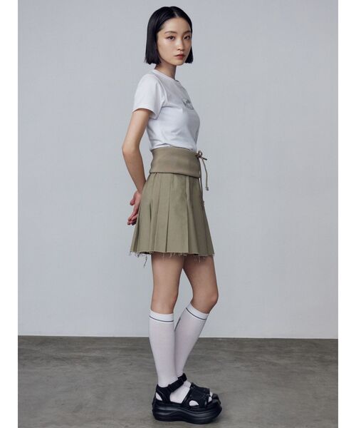 EMODA（エモダ）の「メタルアートTシャツ（Tシャツ/カットソー・レディース・ブラック/ホワイト/グレー・FREE）」の7枚目の写真