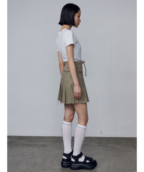 EMODA（エモダ）の「メタルアートTシャツ（Tシャツ/カットソー・レディース・ブラック/ホワイト/グレー・FREE）」の8枚目の写真