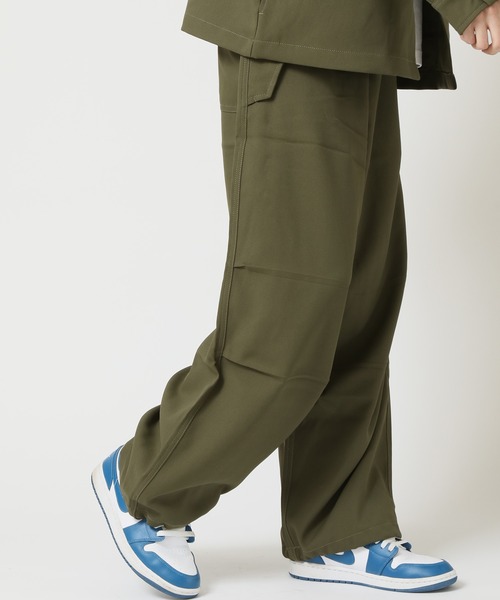 ARCADE（アーケード）の「ワイドシルエット ウエストゴム 裾ドローコード パラシュートパンツ NEOSARTIC（チノパンツ・メンズ・ブラック/カーキ/チャコールグレー/アイボリー・L/LL/M）」の4枚目の写真