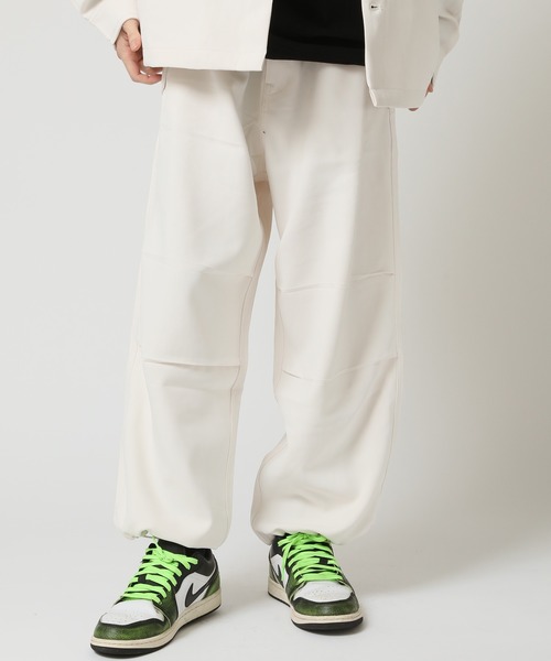 ARCADE（アーケード）の「ワイドシルエット ウエストゴム 裾ドローコード パラシュートパンツ NEOSARTIC（チノパンツ・メンズ・ブラック/カーキ/チャコールグレー/アイボリー・L/LL/M）」の19枚目の写真