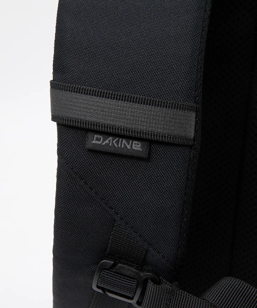 DAKINE(ダカイン)の「DAKINE メンズ MISSION STREET PACK DLX 32L バックパック/リュック 【2025年春夏モデル】/ダカインバッグパック(バックパック/リュック・メンズ・ブラック・FREE)」の9枚目の写真