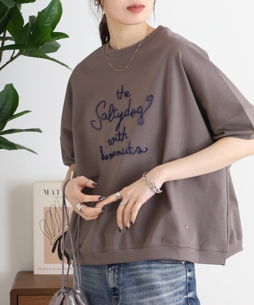EGLANTINE(エグランティーヌ)の「EGLANTINE 歯ブラシ加工刺繍Tシャツ ぽわん袖カットソー(Tシャツ/カットソー・レディース・コーラル/ベージュ/モカ/杢グレー・40)」の9枚目の写真