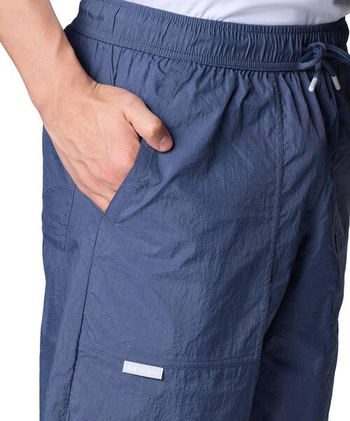UNDER ARMOUR（アンダーアーマー）の「UAクリンクル ナイロン ショーツ（ライフスタイル/メンズ）（その他パンツ・メンズ・チャコールグレー・L/2XL/S/XL/M）」の3枚目の写真