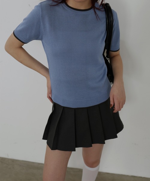 Mili affinity（ミリアフィニティー）の「バイカラーニットトップス（Tシャツ/カットソー・レディース・ピンク/アイボリー/ブラック/ブルー/グレー・FREE）」の4枚目の写真
