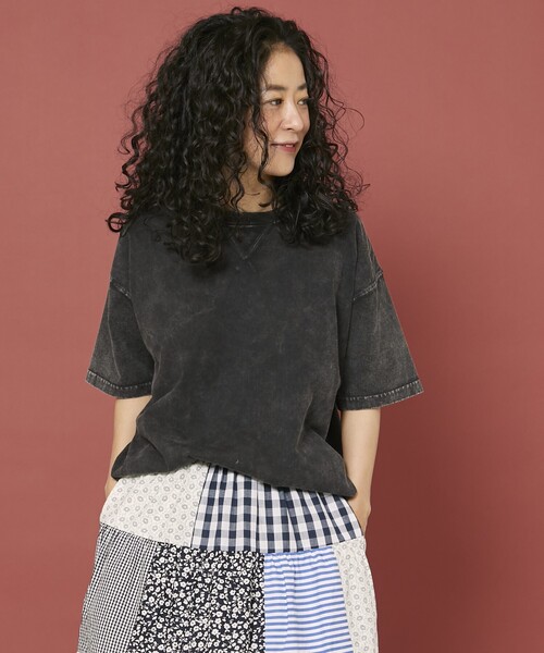 Freada（フリーダ）の「Freada/フリーダ ケミカルウォッシュ Tシャツ（Tシャツ/カットソー・レディース・ライトピンク/チャコールグレー/ワインレッド/レッド・ONE SIZE）」の11枚目の写真