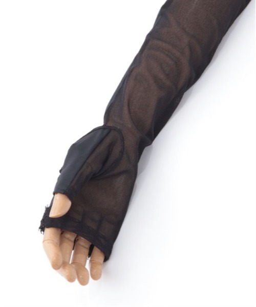 axes femme（アクシーズファム）の「接触冷感レース使いＵＶ手袋（手袋・レディース・ブラック/チャコール・FREE）」の10枚目の写真
