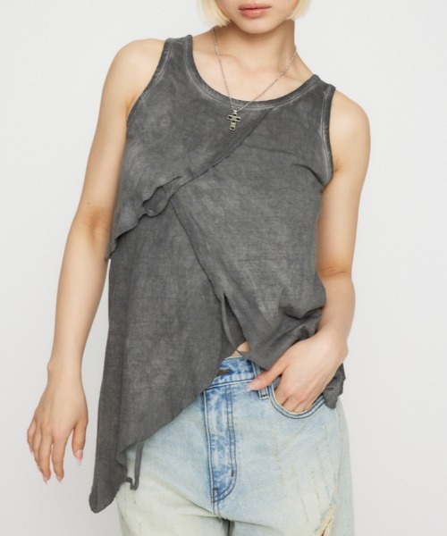 LAGUA GEM（ラグアジェム）の「OVERLAP CLASH トップス（タンクトップ・レディース・ブラウン/グレー・FREE）」の2枚目の写真