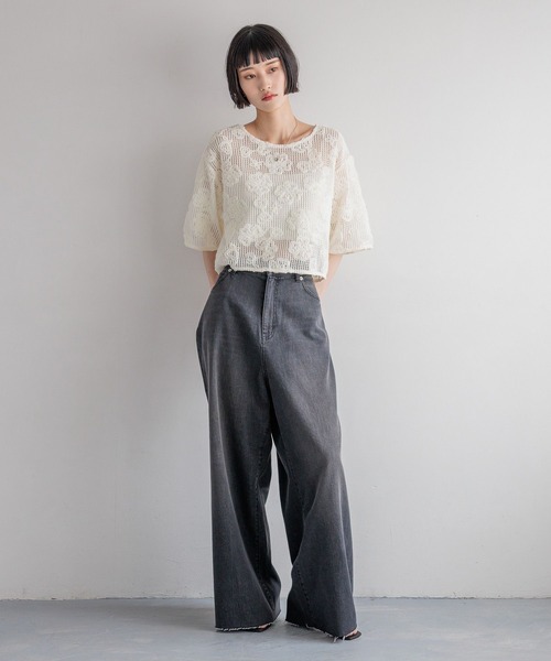 LOWRYS FARM（ローリーズファーム）の「３Ｄレース５Ｓ　 492171（Tシャツ/カットソー・レディース・ブラック/アイボリー/ブラウン・FREE）」の9枚目の写真