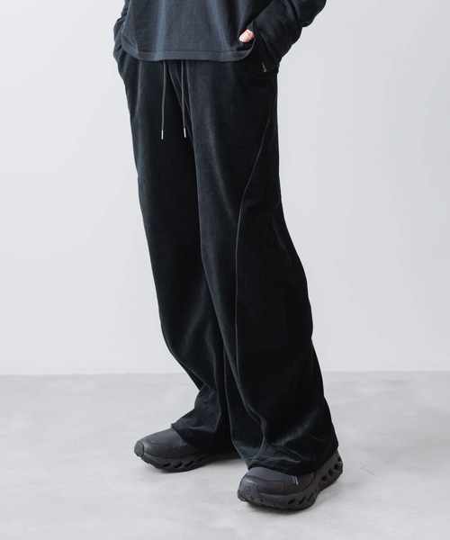 ATTACHMENT(アタッチメント)の「CO/PE ベロア ジャージー 3Dトラックワイドパンツ / CO/PE VELOR JERSEY 3D TRACK WIDE PANTS(その他パンツ・メンズ・ブラック/ダークグレー・3/2/1)」の14枚目の写真