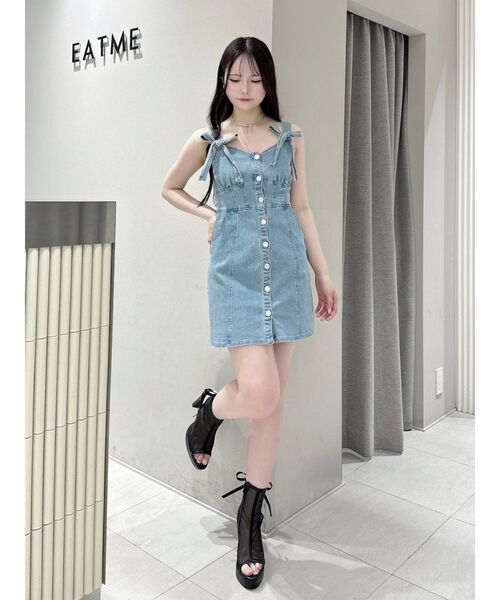EATME(イートミー)の「ダブルリボンデニムワンピース(ワンピース・レディース・ブルー/ライトブルー/ブラック・MEDIUM/SMALL)」の21枚目の写真