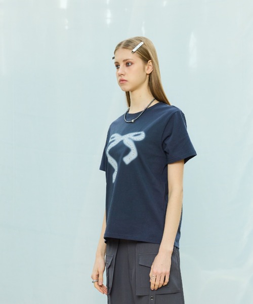 LARTIGENT(ラーティゼン)の「L9 RIBBON T-SHIRT(Tシャツ/カットソー・レディース・ホワイト/ネイビー・FREE)」の8枚目の写真