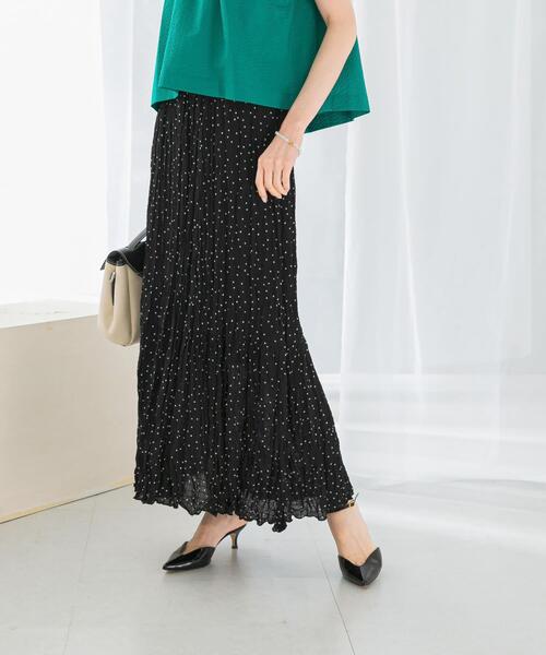 URBAN RESEARCH ROSSO WOMEN（アーバンリサーチ　ロッソ）の「ドットプリーツイージースカート（スカート・レディース・ホワイト/ブラック・FREE）」の2枚目の写真