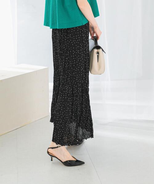 URBAN RESEARCH ROSSO WOMEN（アーバンリサーチ　ロッソ）の「ドットプリーツイージースカート（スカート・レディース・ホワイト/ブラック・FREE）」の13枚目の写真
