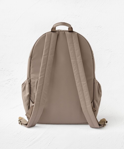 TOCCA（トッカ）の「ET RUE BACKPACK バックパック（バックパック/リュック・レディース・ブラック系/ベージュ系/ネイビー系・F）」の21枚目の写真