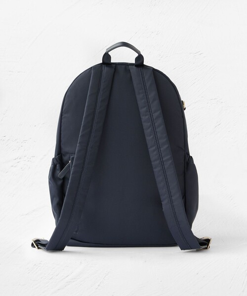 TOCCA（トッカ）の「ET RUE BACKPACK バックパック（バックパック/リュック・レディース・ブラック系/ベージュ系/ネイビー系・F）」の19枚目の写真