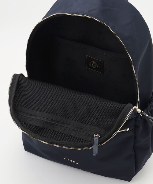 TOCCA（トッカ）の「ET RUE BACKPACK バックパック（バックパック/リュック・レディース・ブラック系/ベージュ系/ネイビー系・F）」の13枚目の写真