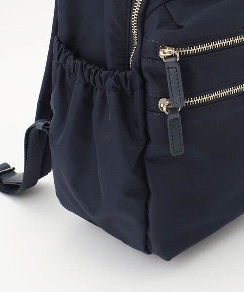 TOCCA（トッカ）の「ET RUE BACKPACK バックパック（バックパック/リュック・レディース・ブラック系/ベージュ系/ネイビー系・F）」の7枚目の写真