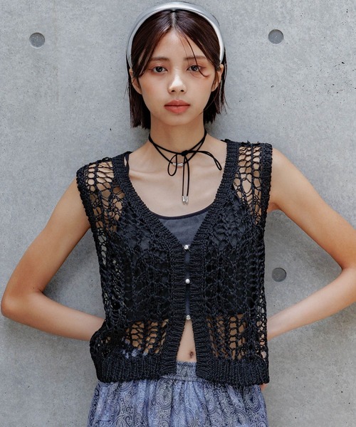 PAGEBOY（ページボーイ）の「スカシアミニットベスト（Tシャツ/カットソー・レディース・ブラック/ホワイト/モカ・FREE）」の2枚目の写真