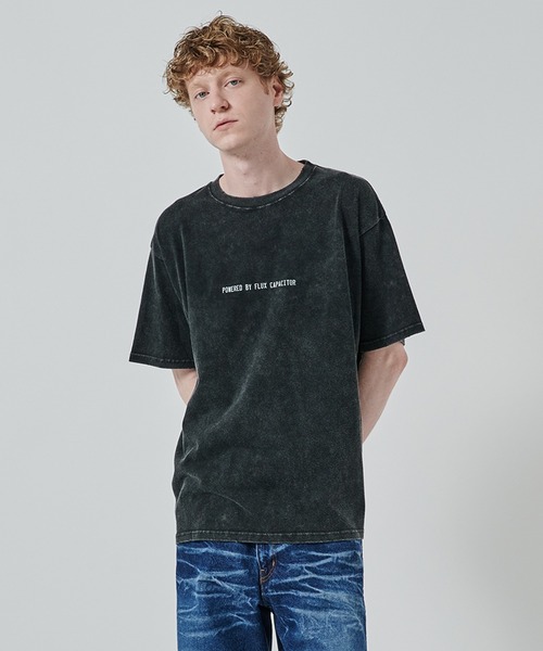 FACCIES（ファチーズ）の「【FACCIES】別注 FACCIES BACK TO THE FUTURE TEE 2（Tシャツ/カットソー・メンズ・ブラック・1/2）」の2枚目の写真