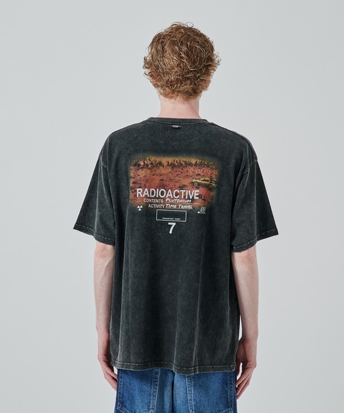 FACCIES（ファチーズ）の「【FACCIES】別注 FACCIES BACK TO THE FUTURE TEE 2（Tシャツ/カットソー・メンズ・ブラック・1/2）」の5枚目の写真