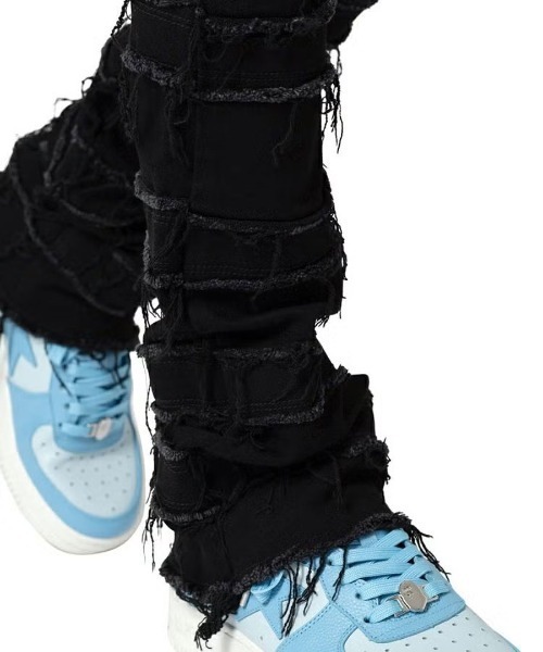 mnml（ミニマル）の「【mnml】X597 PANELED SKINNY STACKED DENIM [I]（デニムパンツ・メンズ・ブラック・28/30/32/34/29/38/36）」の4枚目の写真