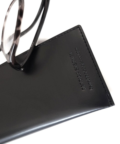 PATRICK STEPHAN(パトリックステファン)の「パトリック ステファン / Leather glasses case メガネケース(その他小物・メンズ・シルバー系その他2/ブラック・FREE)」の6枚目の写真