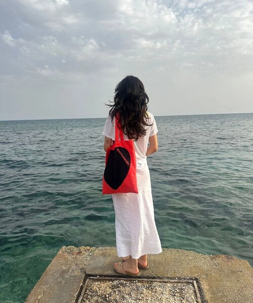 bonjour records（ボンジュールレコーズ）の「【apartamento/アパルタメント】 Heart Tote Bag（トートバッグ・メンズ・オレンジ・FREE）」の5枚目の写真