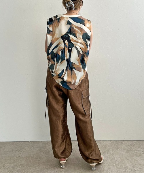 【25AW NEW】LOEWE_women / コットン カーゴバギーパンツ 2WAYヘムカーゴパンツ LHELBIE│Eimee Law & LHELBIE 公式