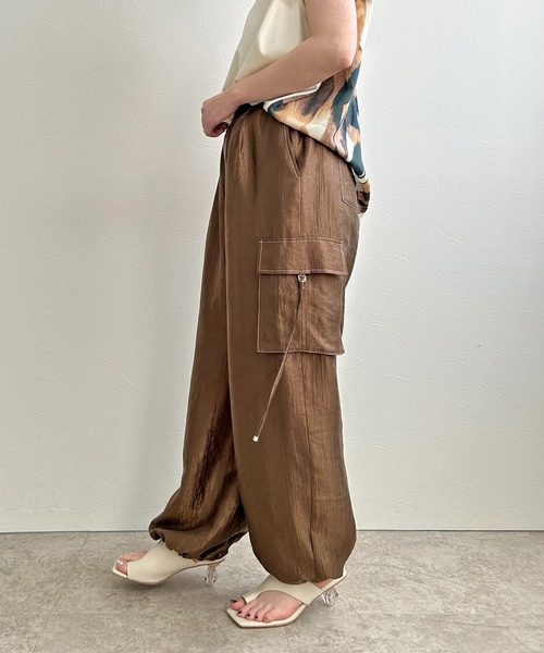 【25AW NEW】LOEWE_women / コットン カーゴバギーパンツ 2WAYヘムカーゴパンツ LHELBIE│Eimee Law & LHELBIE 公式
