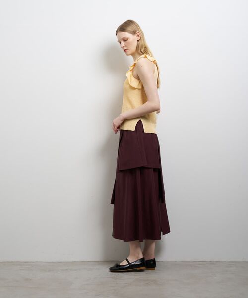 LANVIN en Bleu(ランバンオンブルー)の「フリルノースリーブニット(ニット/セーター・レディース・イエロー/ブラウン/ブラック・38)」の12枚目の写真