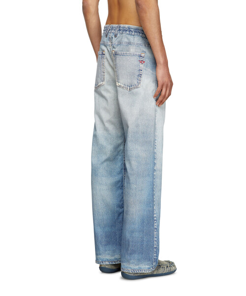 DIESEL（ディーゼル）の「メンズ リラックスフィットデニムパンツ ジョグジーンズ 2080 D-REEL JOGG（デニムパンツ・メンズ・ライトインディゴブルー・36inch/32inch/26inch/30inch/28inch）」の2枚目の写真