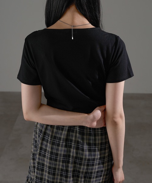 apres jour mignon(アプレジュールミニョン)の「フロントオープンリボントップス【ZOZOTOWN限定アイテム】(Tシャツ/カットソー・レディース・ブラック/杢グレー/オフホワイト・X-LARGE/フリー)」の17枚目の写真