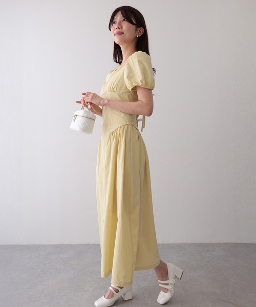 Lace Ladies（レースレディース）の「ソリッドカラー スクエアネック パフスリーブ ギャザー ワンピース（ワンピース・レディース・イエロー/アイボリー・FREE）」の7枚目の写真