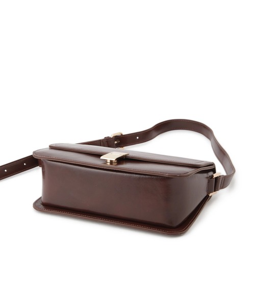 ROPE' PICNIC(ロペピクニック)の「【WEB限定カラー】me fit BAG バーチカルラインワイドショルダーバッグ(ショルダーバッグ・レディース・ボルドー/グレー系その他/ブラック/ダークグリーン・FREE)」の8枚目の写真