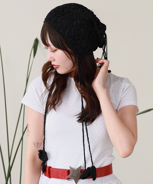 ROOPTOKYO(ループトウキョウ)の「OKUOKU 0909/オクオク サイドストラップ クロシェ 編み ビーニーキャップ 夏物 夏服(ニットキャップ/ビーニー・レディース・ブラック系その他2/ブラック系その他/ブラック系その他3/ワイン系2/ホワイト系その他/ホワイト系その他3/ベージュ系その他2/カーキ系3/グレー系その他2・FREE)」の4枚目の写真