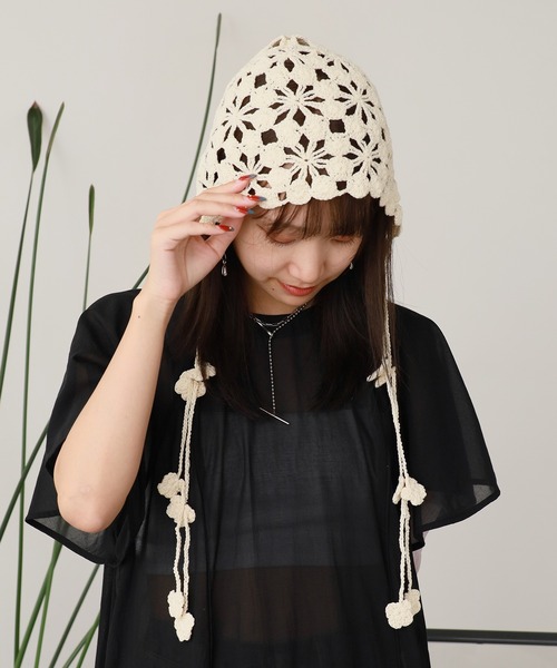 ROOPTOKYO(ループトウキョウ)の「OKUOKU 0909/オクオク サイドストラップ クロシェ 編み ビーニーキャップ 夏物 夏服(ニットキャップ/ビーニー・レディース・ブラック系その他2/ブラック系その他/ブラック系その他3/ワイン系2/ホワイト系その他/ホワイト系その他3/ベージュ系その他2/カーキ系3/グレー系その他2・FREE)」の16枚目の写真