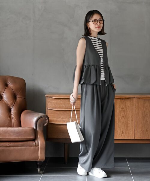 rps（アールピーエス）の「バルーンショートベスト＋ワイドパンツ