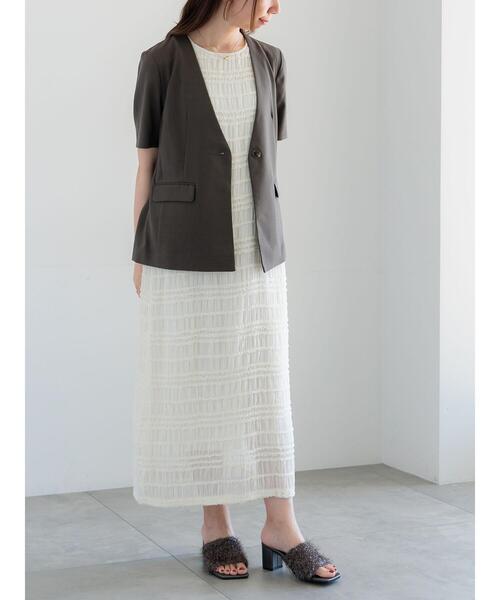 Te chichi(テチチ)の「ミニフリルボーダーワンピース(ワンピース・レディース・オフホワイト/チャコールグレー・F)」の5枚目の写真