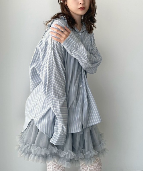 Jewelobe(ジュエローブ)の「BIGフードストライプドルマンルーズシャツ(シャツ/ブラウス・レディース・ブルー/アイボリー・FREE)」の1枚目の写真