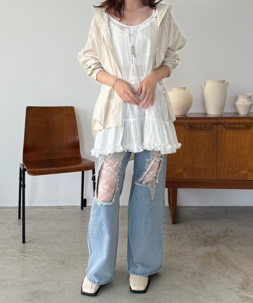 Jewelobe(ジュエローブ)の「BIGフードストライプドルマンルーズシャツ(シャツ/ブラウス・レディース・ブルー/アイボリー・FREE)」の17枚目の写真