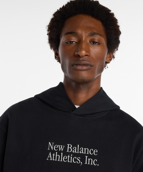 NEW BALANCE(ニューバランス)の「Athletics クラシックスフーディ(パーカー・メンズ・ブラック/ライトベージュ・SMALL/MEDIUM/LARGE/X-LARGE/XX-LARGE)」の9枚目の写真
