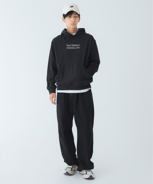 NEW BALANCE(ニューバランス)の「Athletics クラシックスフーディ(パーカー・メンズ・ブラック/ライトベージュ・SMALL/MEDIUM/LARGE/X-LARGE/XX-LARGE)」の22枚目の写真