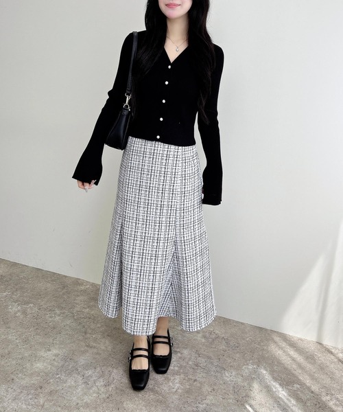 INGNI（イング）の「【WEB限定】フレアスリーブリブニットカーディガン（カーディガン/ボレロ・レディース・ブラック/アイボリー/グレー/ボルドー・M）」の14枚目の写真