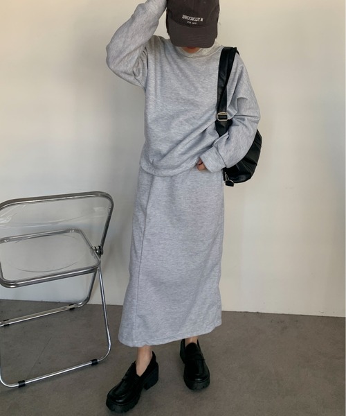 Maison Calme(メゾンカルム)の「【上下セット】ボリューム ハイネックスウェット スリットスカート セットアップ リラックスウェア(セットアップ・レディース・ピンク/グレー/ブラック・M/L)」の10枚目の写真