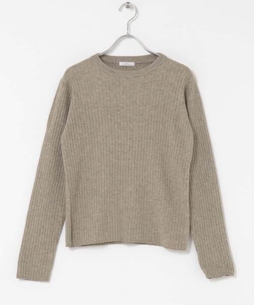 ITEMS URBANRESEARCH（アイテムズ アーバンリサーチ）の「『洗濯可』フワフワクルーネックリブニット（ニット/セーター・レディース・オフホワイト/チャコールグレー/ベージュ/グリーン系その他・FREE）」の15枚目の写真